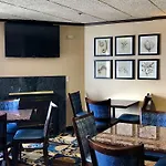 Country Inn & Suites By Radisson, Mt Pleasant-Racine West, Wi 
